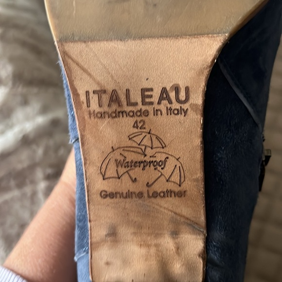 BLUE SUEDE MIDI BOOT!!! So cute with a skinny Jean or dress !  Worn maybe 5 x’s - Picture 4 of 6